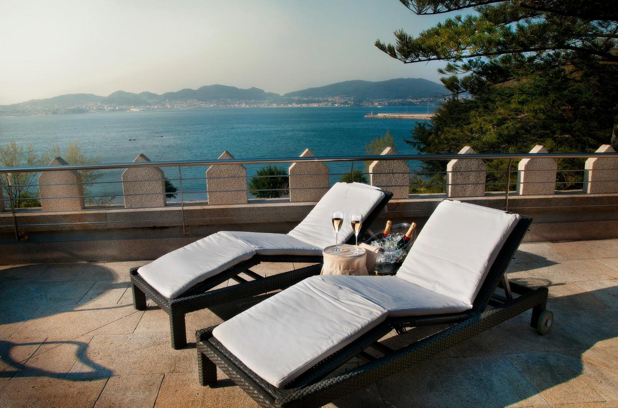 Pazo Los Escudos Hotel Spa & Resort Виго Екстериор снимка The Spa at The Westin Chosun